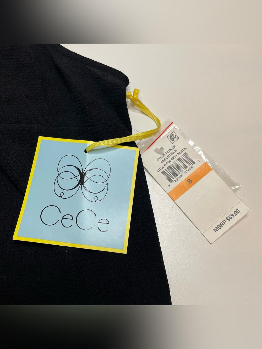 CeCe by Cynthia Steffe Sleeveless Black Blouse White Collar Size Small New NWT - Picture 4 of 7